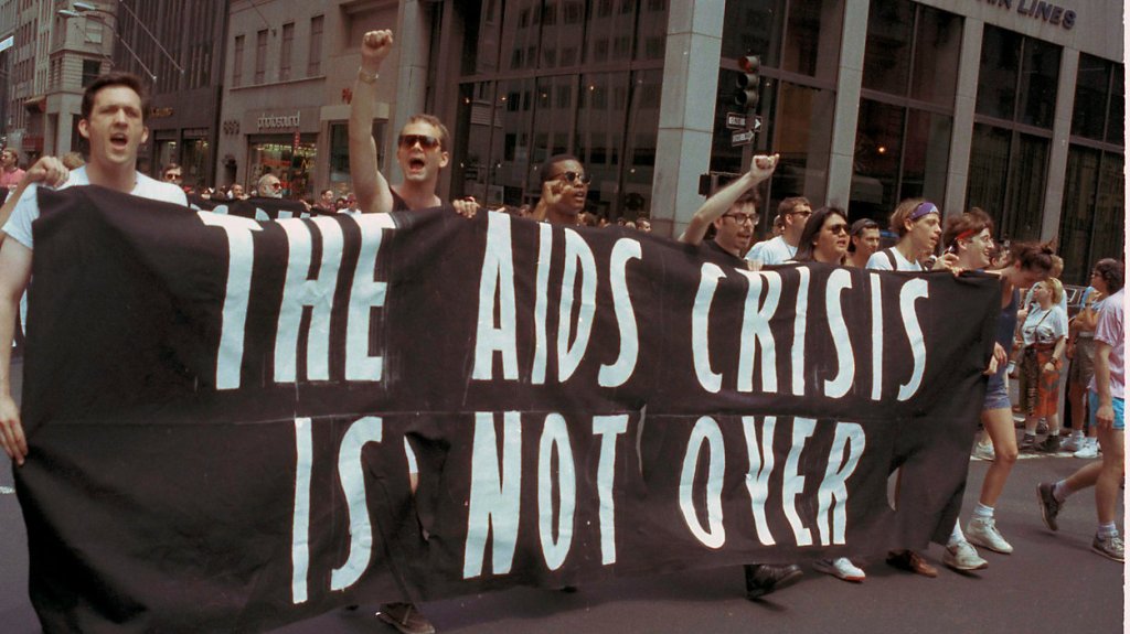 Queerphobic, anti-science Trump regime freezes HIV/AIDS research and resources