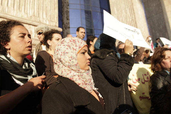 Army rule: Egyptian military doctor acquitted for ‘virginity tests’