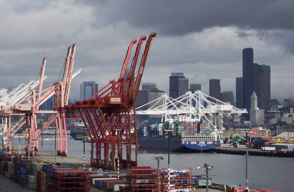 Opinion: Trump tariffs are economic false flag