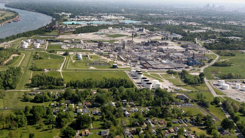 What’s that smell? Louisville’s “Rubbertown” continues to pollute community