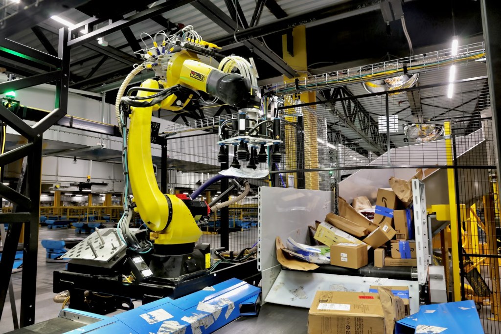 Amazon’s automation set to destroy hundreds of thousands of jobs