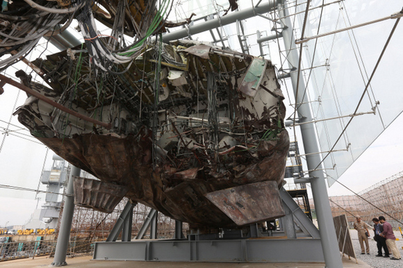 New study says the Cheonan was sunk by mine, not North Korean torpedo