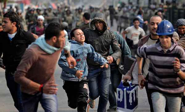 Death Toll Rises From Clashes in Cairo