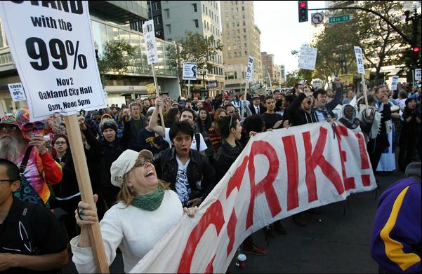 Crowd swells at Occupy Oakland general strike rally