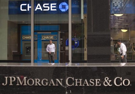 Regulators release ‘living wills’ for big banks
