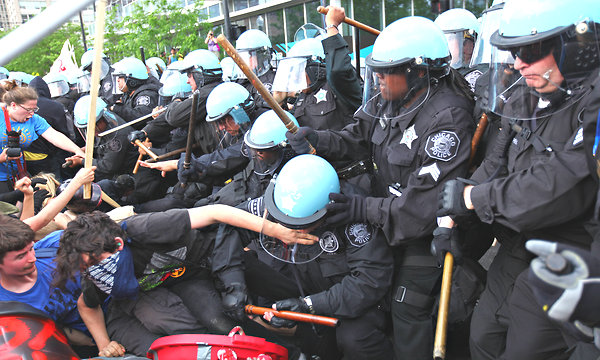 Police Brutality reported at Chicago Summit Protests