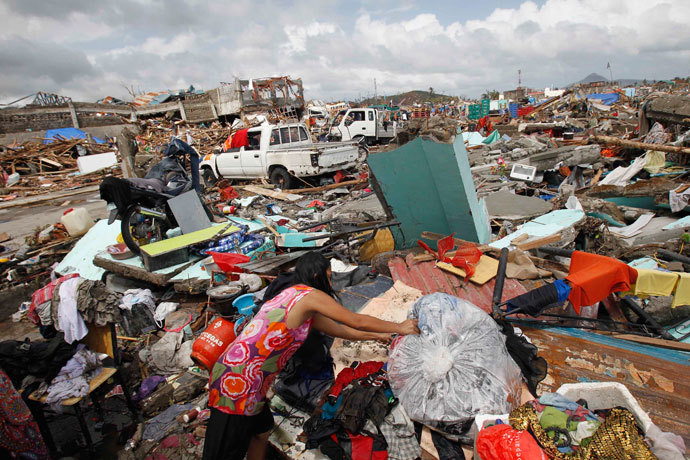 10,000 feared killed in Philippines by super typhoon Haiyan
