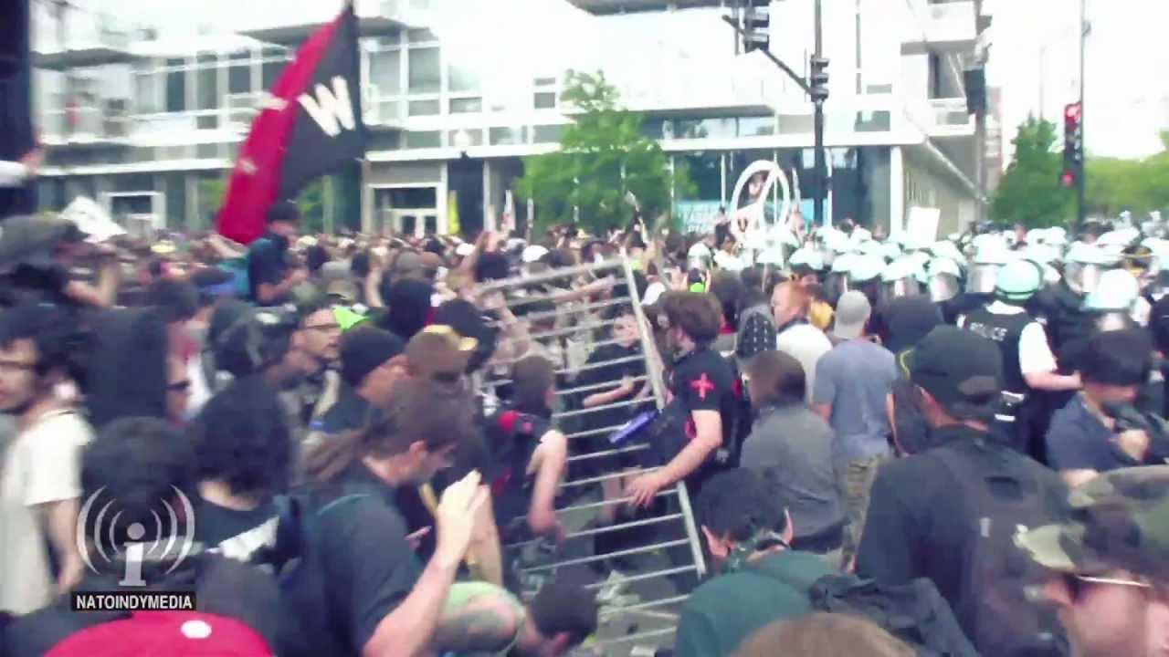 Video: Anti-NATO Activists Attacked by Police After Peaceful March