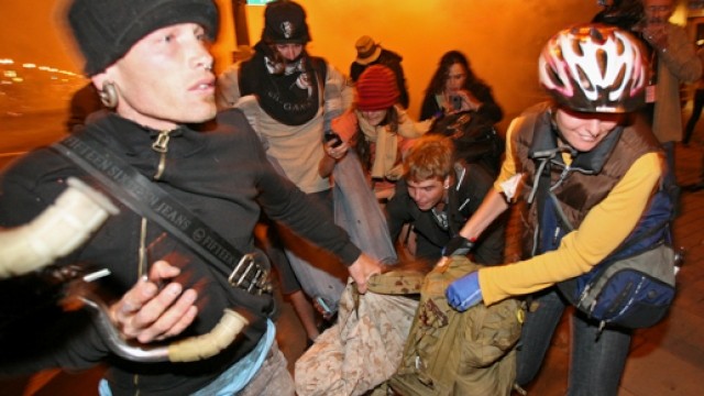 Police Move to Evict Occupy Oakland Protesters
