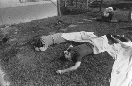 Spain indicts Salvadoran soldiers for Jesuit killings