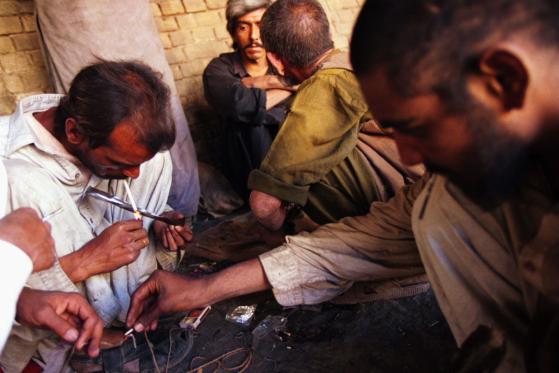 Heroin in Pakistan more affordable than food