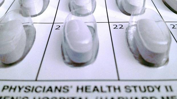 Canadian government withheld food from hungry aboriginal kids in 1940s nutritional experiments, researcher finds